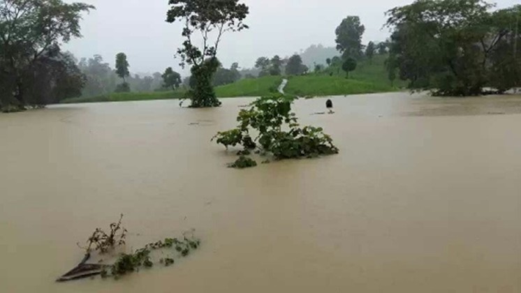 Cyclone KOMEN Thanchi 1