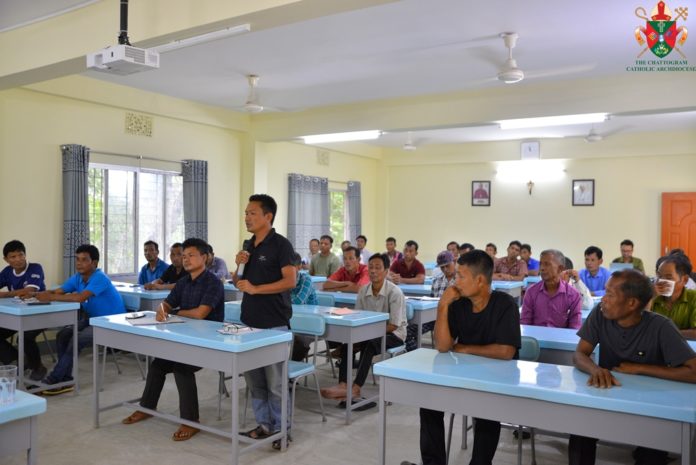 Participating Para Karbaris